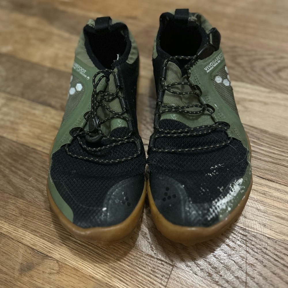 Vivo barefoot Shoes - Black and Green